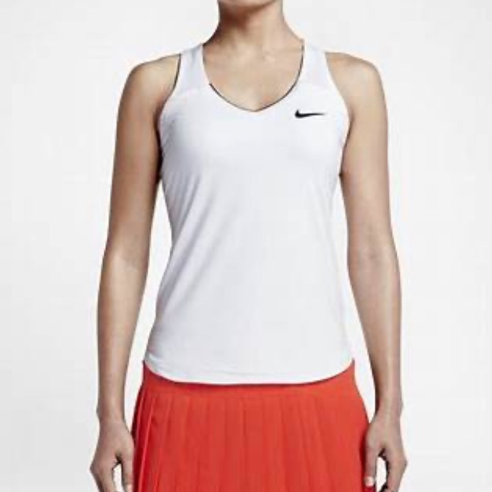 Nike workout tank top